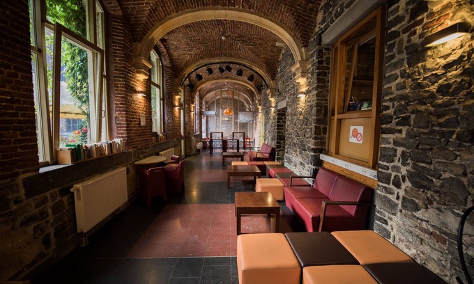 Outremeuse Hostel | Liège Youth Hostel