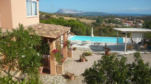 Buddittogliu Straulas House | Li Muntigeddi