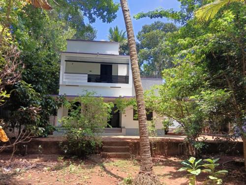 Poovar House | Licence To Chill Homestay Villa Rooms