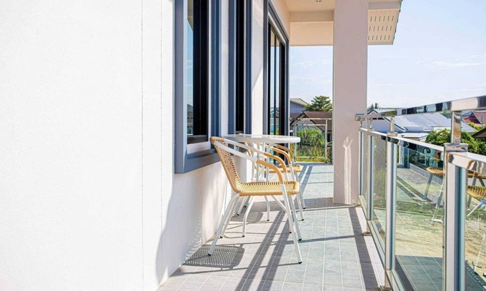 Nong Chom Villa | LidaPoolVilla ChiangMai