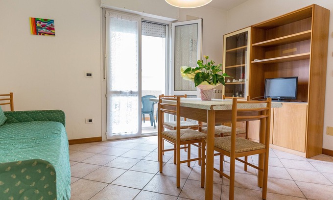 Lido degli Estensi Apartment | Lido degli Estensi, Holiday Apartments on the beach with sea views