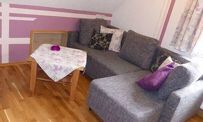Simmershofen Apartment | Liebevolle *Wohnung auf Ferienbauernhof mit kostenlosem WLAN