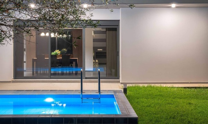 Filerimos Villa | Life Time Vacathion steps from Filerimos Hill and 5 min to Ialyssos Beach