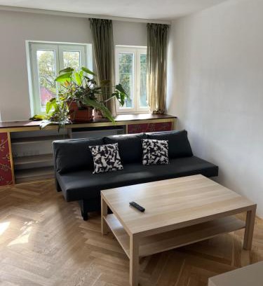Kriegshaber Apartment | Lifestyle Wohnung mit Terrasse und Garten