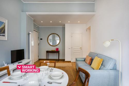 Albaro Apartment | Light Apartment in Albaro by Wonderful Italy