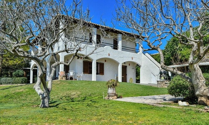 Anavyssos Apartment | Light-filled 2BD home with Garden near the Beach