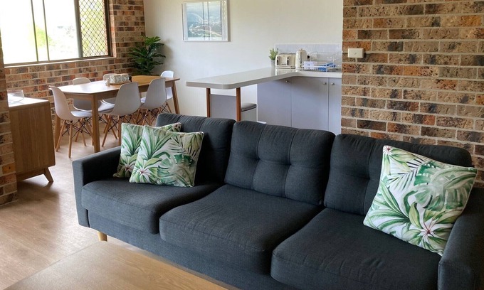 Nambucca Heads Apartment | Light Filled Apartment Offering Carefree Getaway