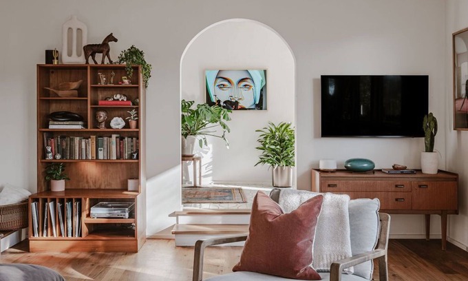 McNeil House | Light Filled Family Home in Austin, Surrounded by Nature