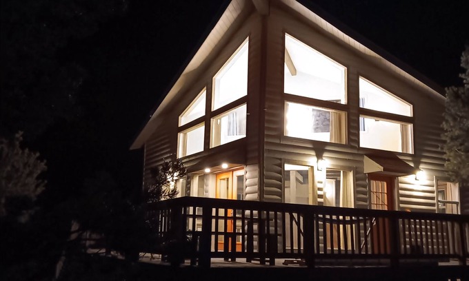 Baca Grande Apartment | Light filled, Open Concept Loft in Crestone Pet Friendly