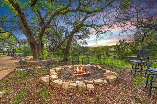 Johnson City House | Lighthouse Hill Ranch - Brown House