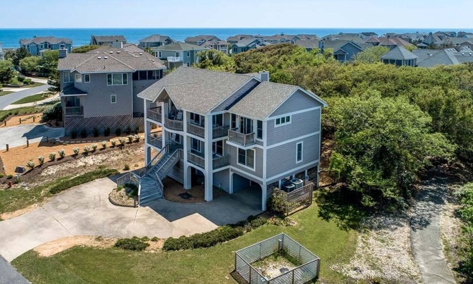 Corolla Light House | Lighthouse Lookout | 418 ft from the beach | Hot Tub | Corolla