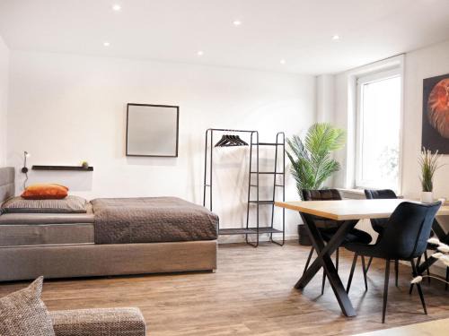 Wenden Apartment | LIGHTPLACE Größere Gruppen 4 Einzelzimmer Boxspring Smart TV Biergarten Restaurant