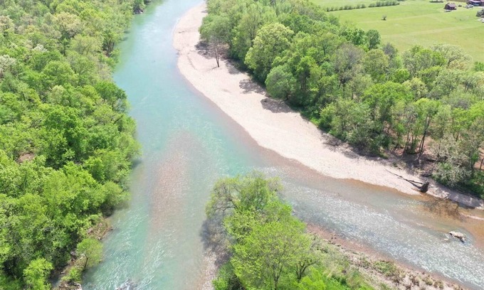 Caddo Gap Cottage | Lil Caddo Cabin on the Caddo River