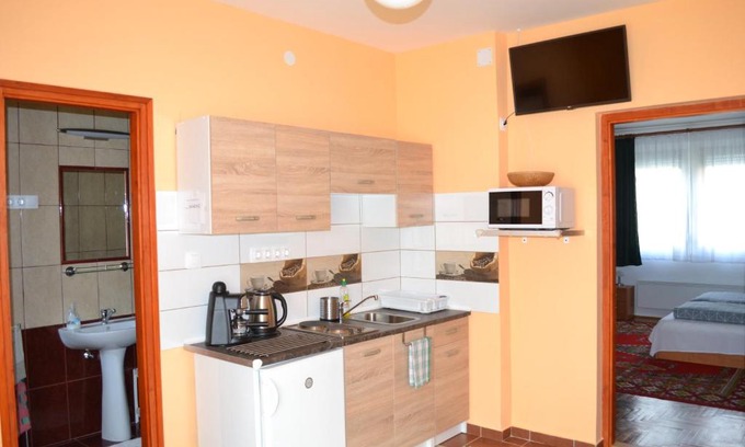 Gyula Apartment | Liliom Apartman