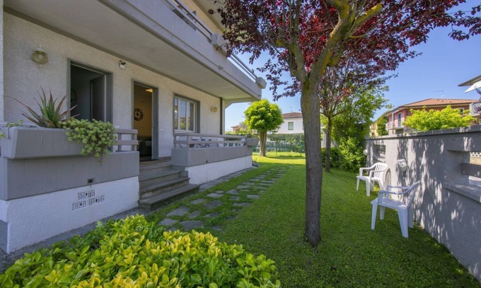 Marina di Massa Apartment | Lilla Suite by MMega
