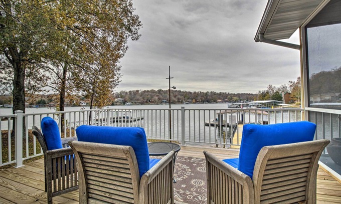 Gravois Mills House | ‘Lily Pad’ Oasis w/Dock on Lake of the Ozarks!