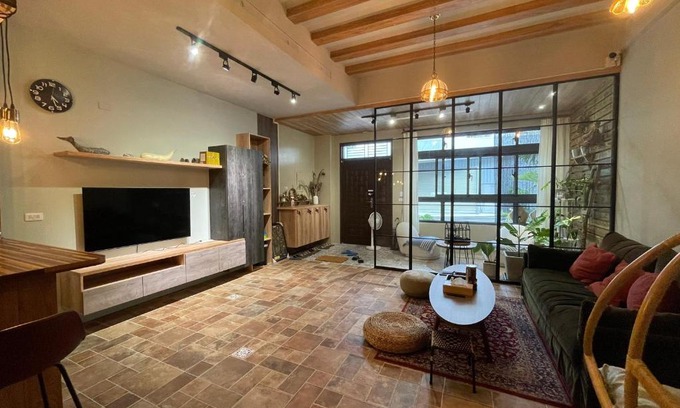 Zhushan Apartment | Lily's House