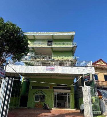 Khemarak Phoumin House | Lim Mohaleap Guest House