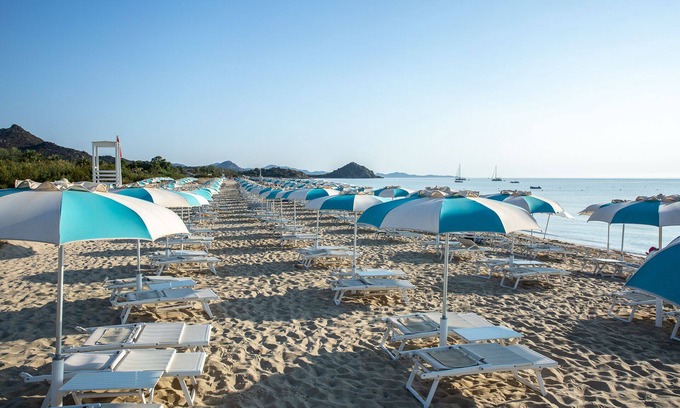 Cala Sinzias Hotel | Limone Beach Resort