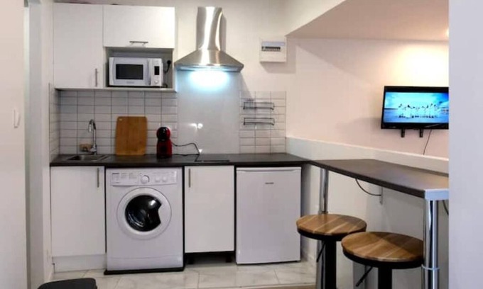Etampes Apartment | Limpérial 2 - Centreville - Wifi