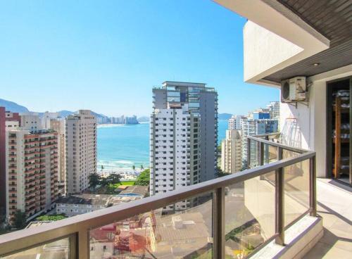 Tombo Apartment | Linda Cobertura Triplex - Astúrias Guarujá