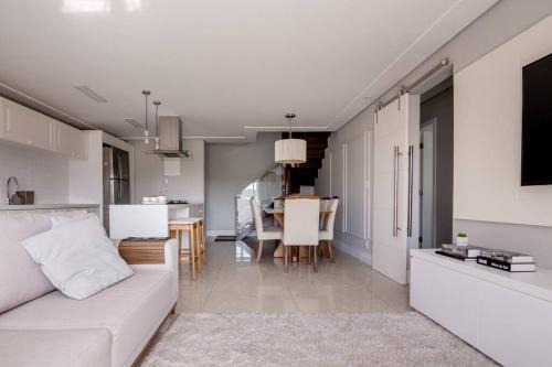 Centro Apartment | Linda e luxuosa cobertura na praia do Forte, Cobertura Sol De Verão