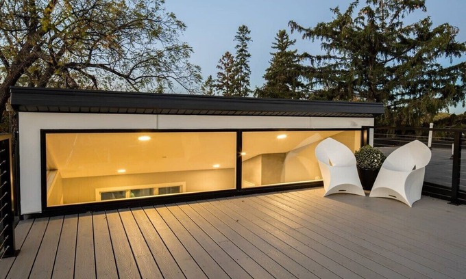 Linden Hills House | Linden Hills Designer Retreat | Rooftop Deck