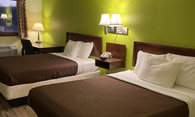 Homer Hotel | Linder Motor Lodge