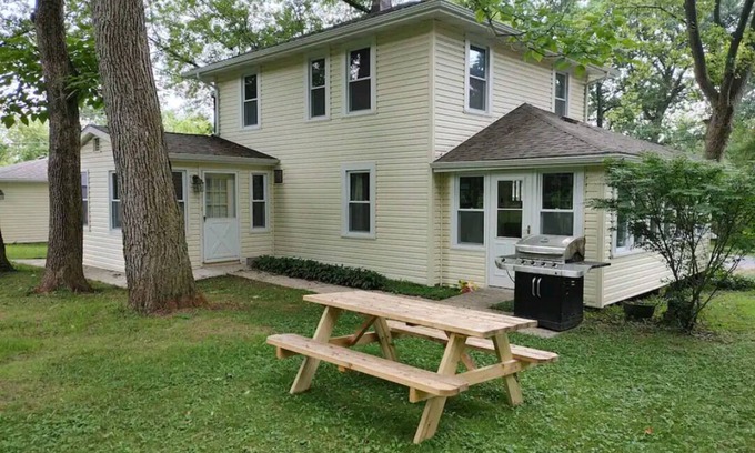 Antioch House | Lindsey's Loon Lake Home