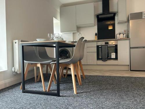 Kirkcaldy Apartment | Linen Loft Apartments, Olympia Arcade, High Street, Kirkcaldy, KY1 1QF