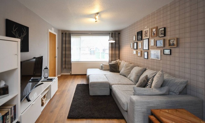 Troon House | Links Golf Villa - 3 bed semi-detached villa in Troon