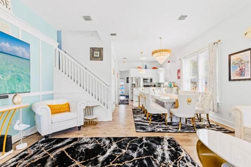 Laguna Beach Estates House | Lion of the Beach