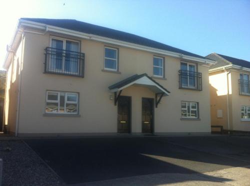 Lahinch House | Lios na Mara Lahinch