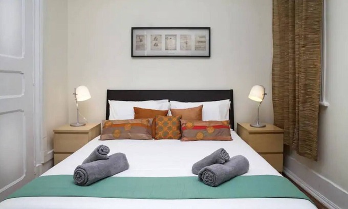 Sao Sebastiao da Pedreira Apartment | Lisbon Avenida Liberdade Apartment 1D