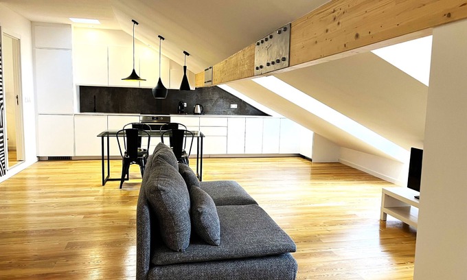 Martires Apartment | Lisbon Design Prata Apartment