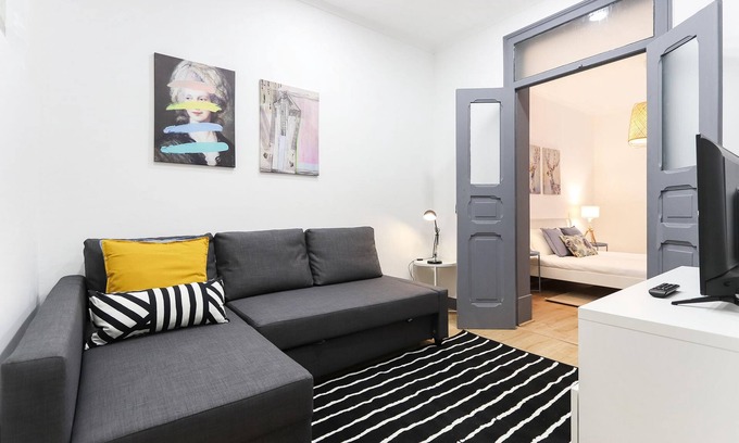 Penha de Franca Apartment | Lisbon Typical by Homing