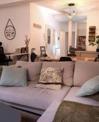Foix Apartment | Lit King Size Trés Cosy Hyper Centre de Foix Calme