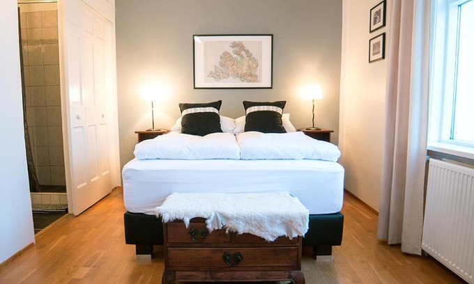 Flateyri Bed & Breakfast | Litlabyli, charming historic house in Flateyri
