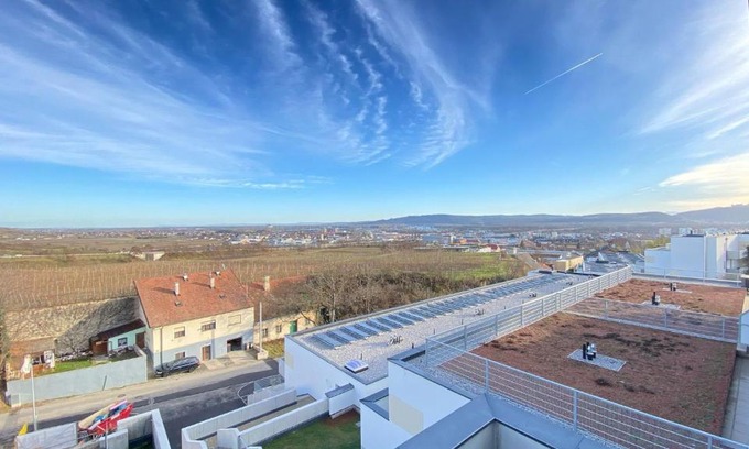Krems an der Donau Apartment | Little big team