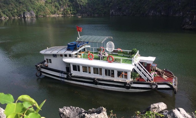 Cat Hai Boat Rental | Little Cat Ba Boat House