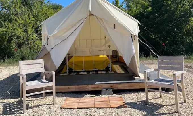 Lorena RV Rental | Little Dipper Two-Starlite Glampground