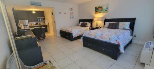 Ruskin Apartment | Little Harbor Resort #510 Tampa Bay FL Beach, Hot Tub, Pools