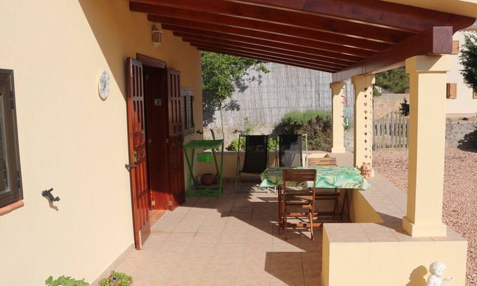 Pilar de la Mola Apartment | Little house in the peace of La Mola