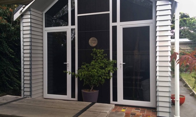 Havelock North House | Little House - a small building in suburban Havelock North