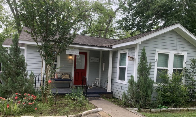 Columbus House | Little house on the Prairie