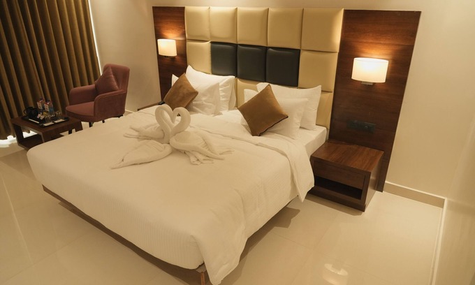 Sidhpur Hotel | Little Mastiff Dharamshala Airport