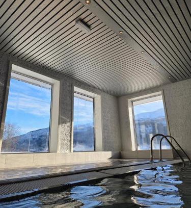Vossestrand Apartment | "Little Mountain Paradise" studio apartment at Oppheim Resort