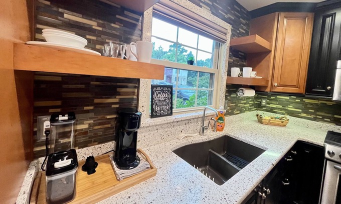 Hoover House | Little Oasis - Birmingham - Pet friendly