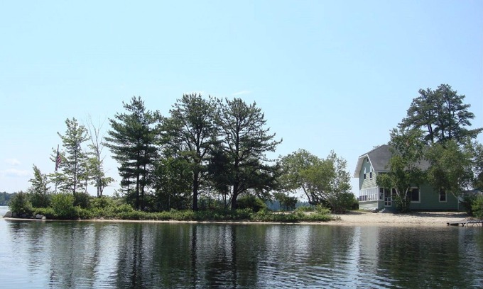 Windham Cottage | Little Sebago Lake - Private Sandbar With A White Sand Beach - Full Sun