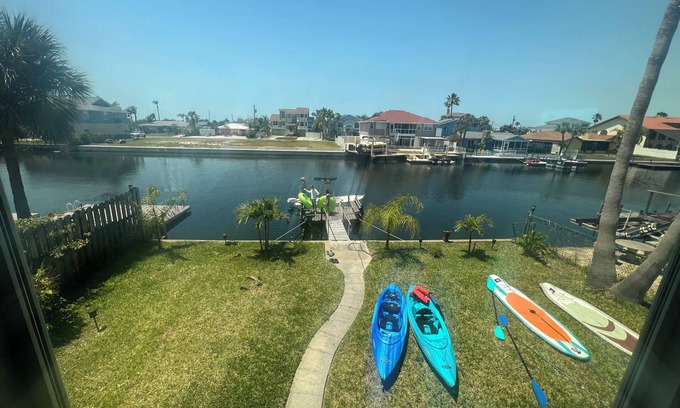 Spring Hill House | Little Stilt House with Boatdock & Direct Gulf Access